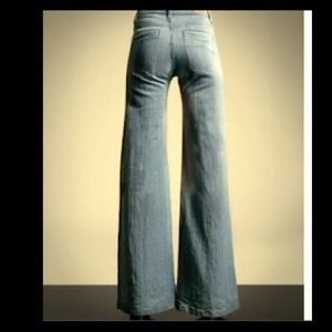 French Connection Denim - REDUCED NWT French Connection HiWaist Flare Jeans French Connection Denim - REDUCED NWT French Connection HiWaist Flare Jeans