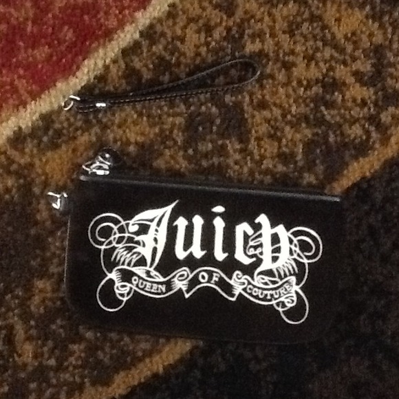 🌺💙💚❤Juicy Couture Wristlet☀💙💜 - Picture 4 of 4