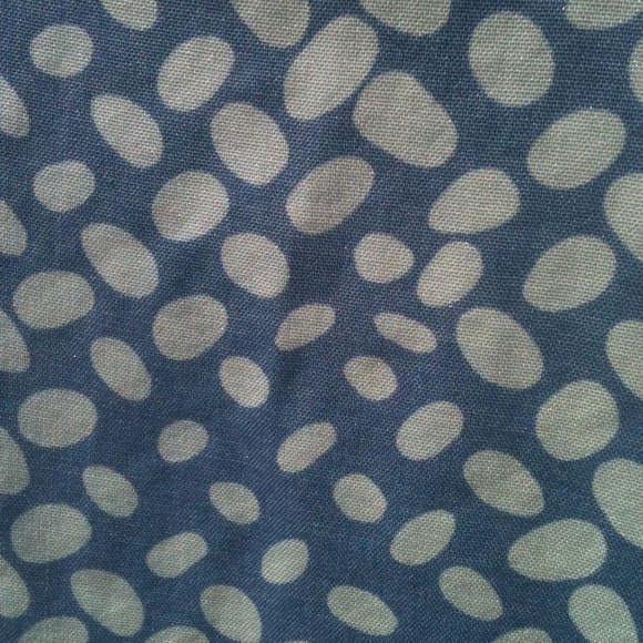 SILK Blouse - Picture 3 of 3