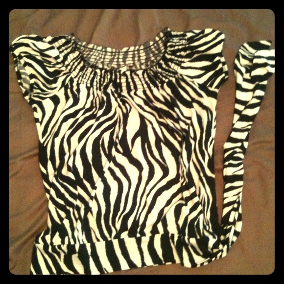 Reserved @corrilayne Zebra print shirt