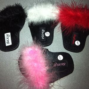 It's a Coaster and a drink charm.