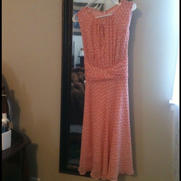 Hold - @daisyflores Peach Poka- Dots 16p