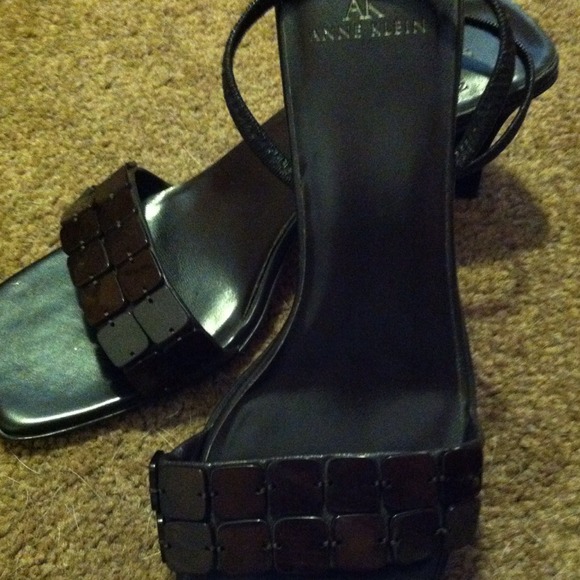 Reduced price!!! AK -Anne Klein sandals - Picture 4 of 4