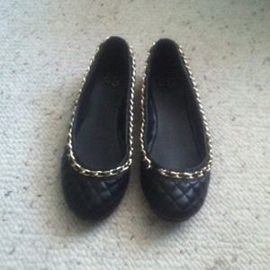 Reserved!! @sexymom. Flats.