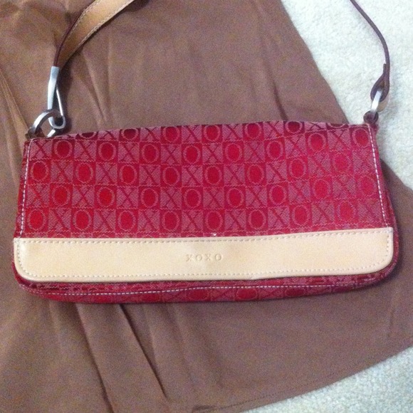 XOXO red shoulder bag - Picture 2 of 3