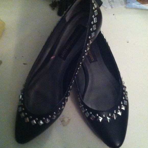 Reserved for demarou09