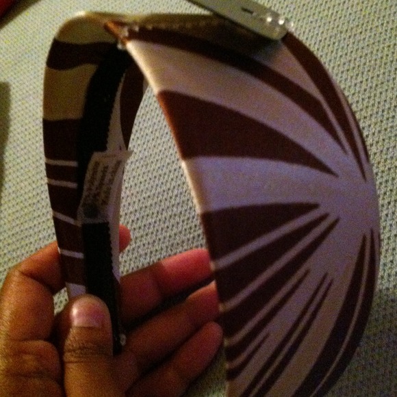 NWT brown and cream satin covered headband - Picture 2 of 4