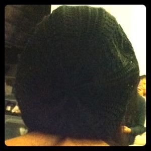 🌟🌟REDUCED🌟🌟black knitted hat!