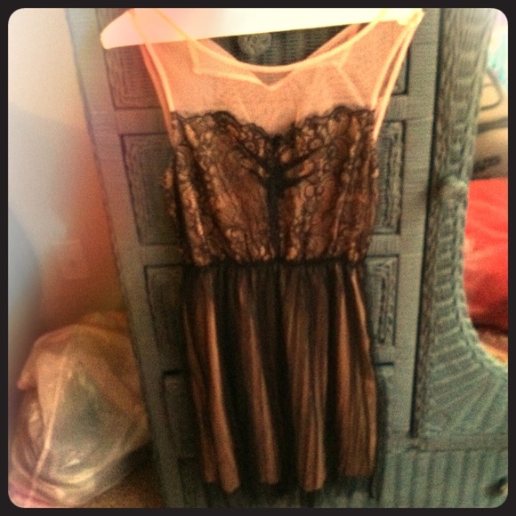 Urban Outfitters M pink/black lace/mesh dress.