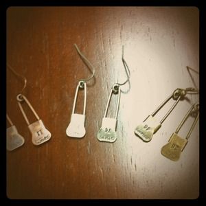2-for-1 Vintage Safety Pin Earrings