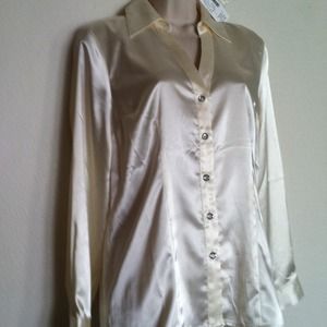 Long sleeve blouse