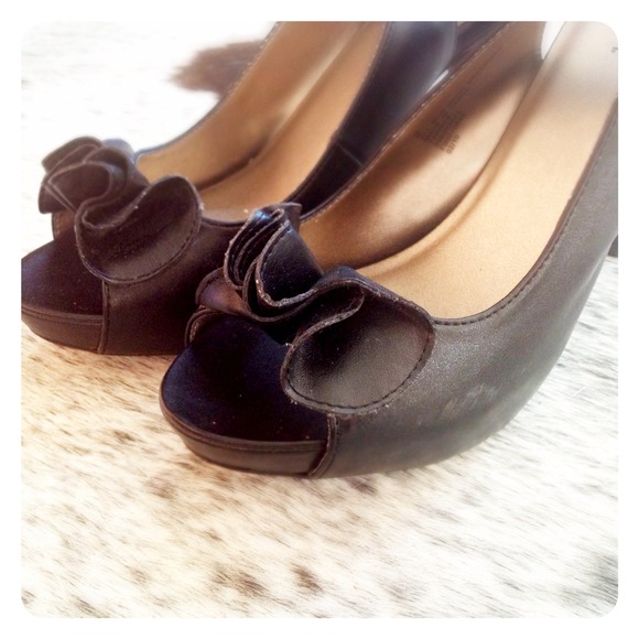 Shoes - HALF OFF SALE | Black RUFFLED Heel Shoes - HALF OFF SALE | Black RUFFLED Heel
