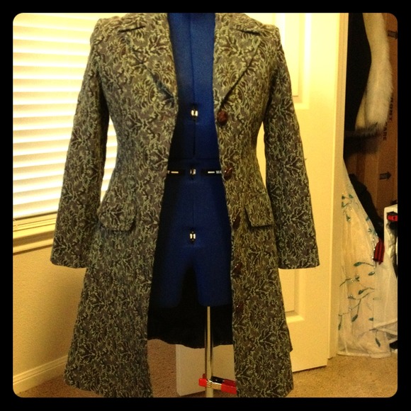 💎💎Young Essence jacket. NWT💎💎