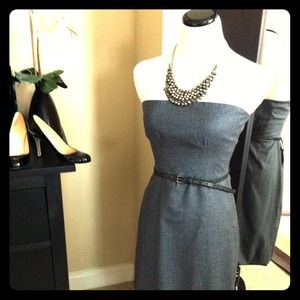 Fitted gray Club Monaco bubble dress