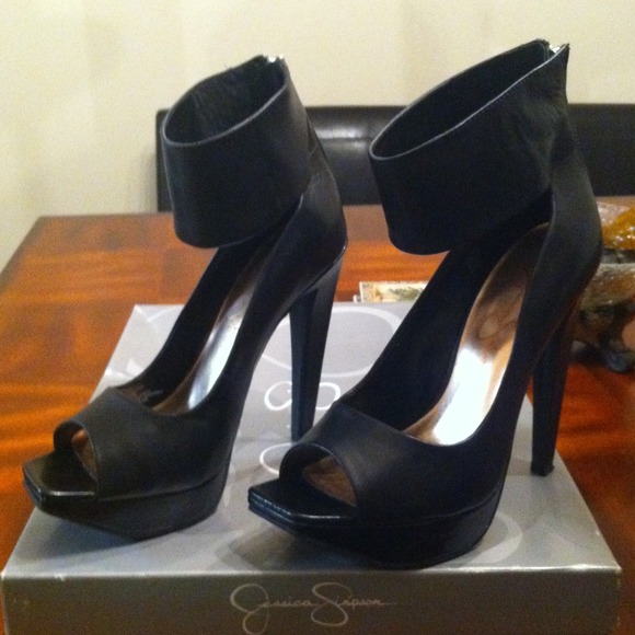 Jessica Simpson Shoes - Sexy *RESERVED*