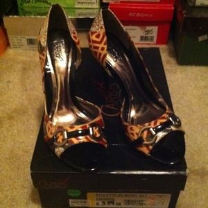 Carlos Santana shoes New price