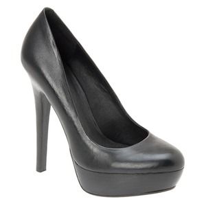 ALDO Shoes - Black Aldo Pumps! ALDO Shoes - Black Aldo Pumps!
