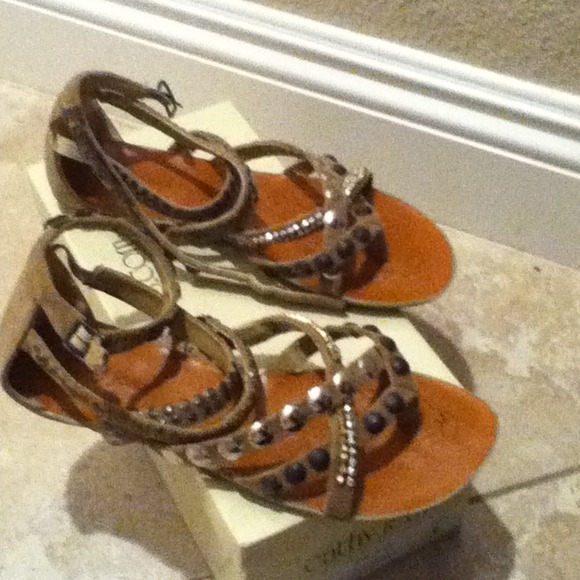 cathy jean Shoes - Cathy Jean sandals + Steve madden sandles
