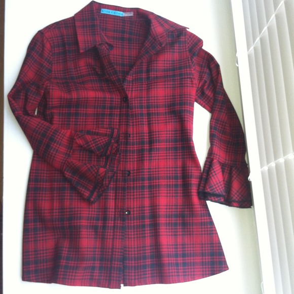 Alice + Olivia Tops - *Reserved* Never been worn Alice+Olivia top