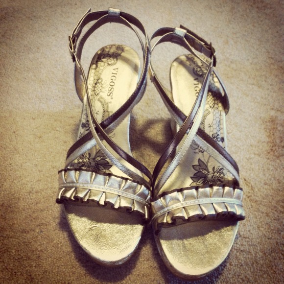 Fabulous Gold and brown wedge heels