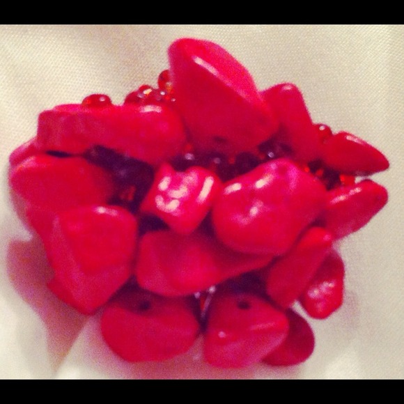 Red stone ring