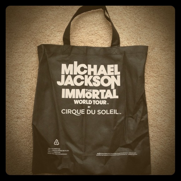 ✨RESERVED @evylape86✨ Cirque Du Soleil Bag