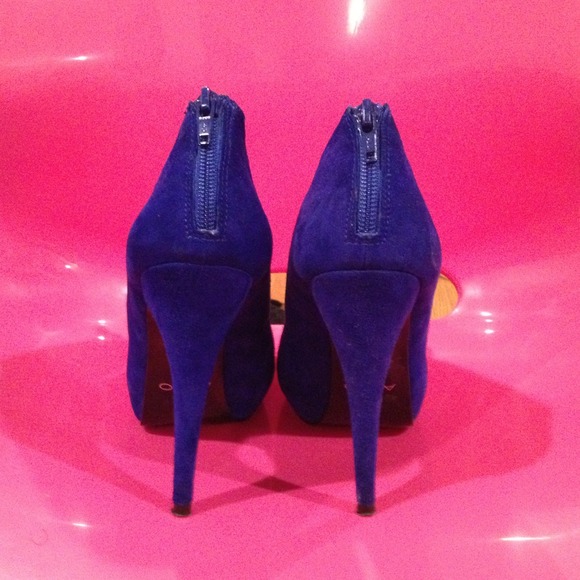 Blue Suede Shoes worn twice - Picture 4 of 4