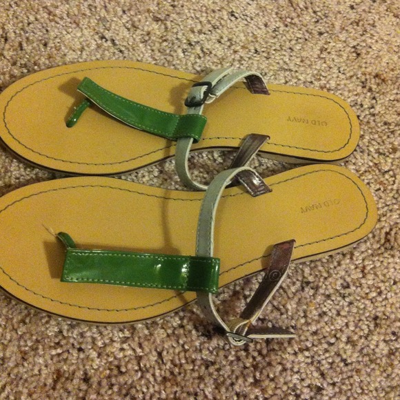 Shoes - Picture 2 of 2