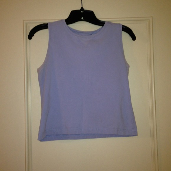 Small light blue cropped tank.