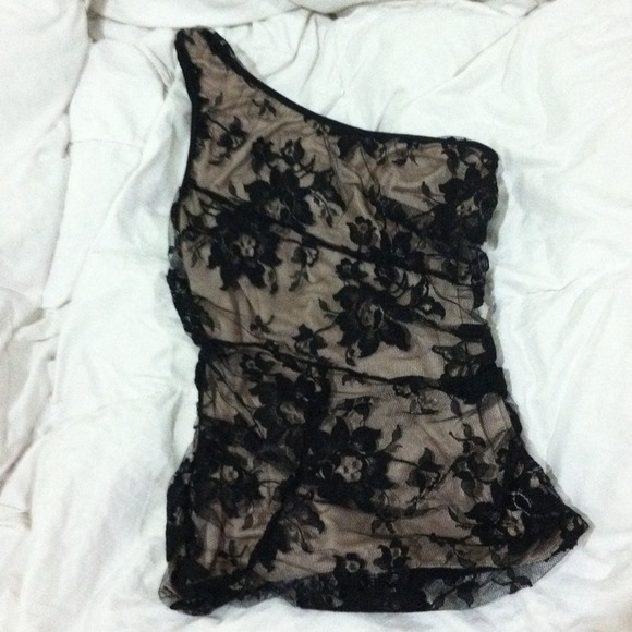 Sexy nude/black flora lace one shoulder top