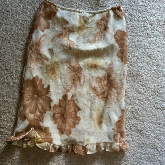 Light weight Tan floral skirt
