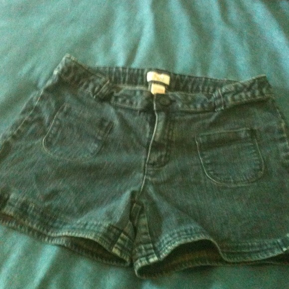 Denim shorts - Picture 1 of 3