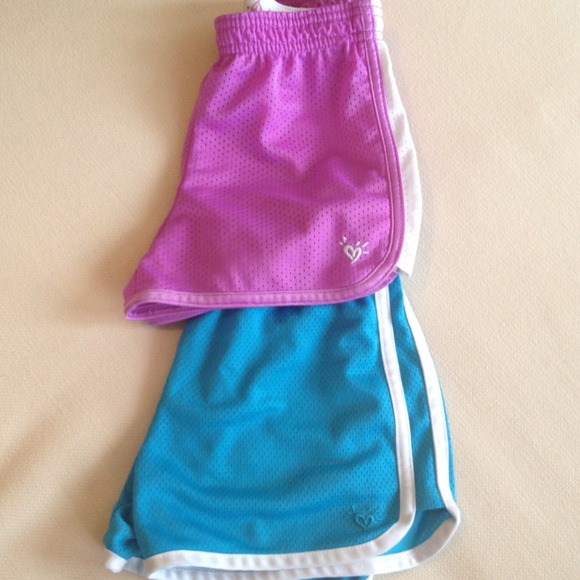 RESERVED 4 VTuttle Girl's Running Shorts (2)