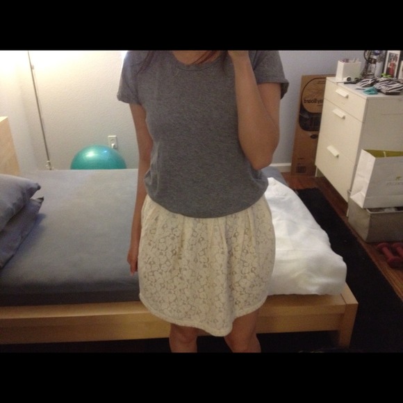 Forever 21 lace skirt L *SALE*