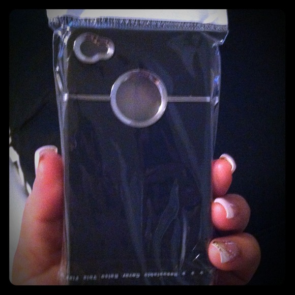 ✨SOLD✨iPhone 4 case. never been used