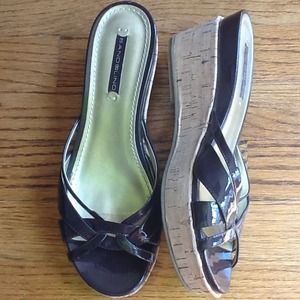 Great brown patent wedge slides by Bandolino