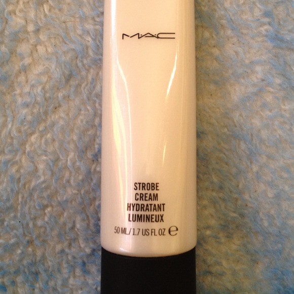 MAC Strobe Cream