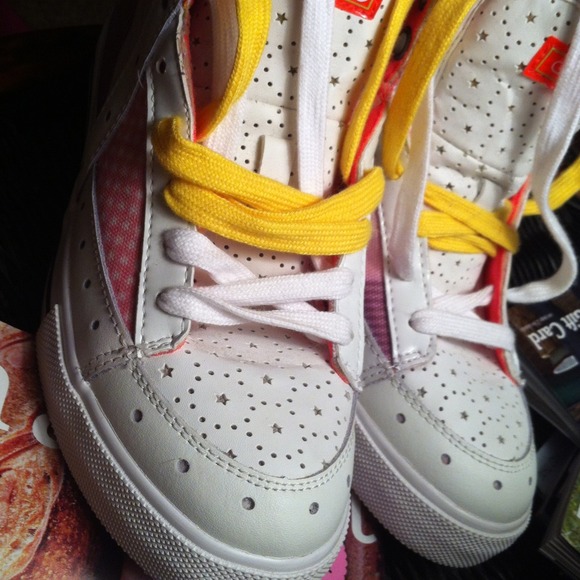 💢SOLD💢🌟REALLY REDUCED🌟sneakers!