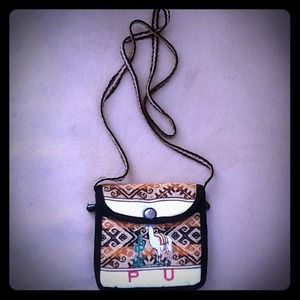SOLD.Crossover small Peru purse.SOLD