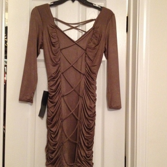 Bebe New Silky champagne dress🆕🆕