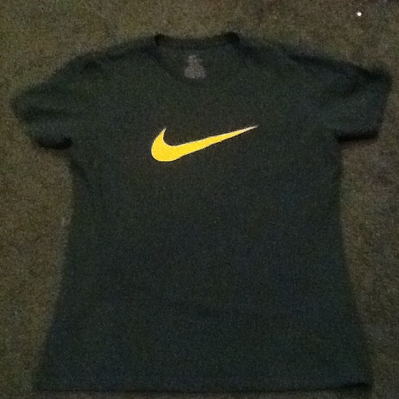 Nike Tee
