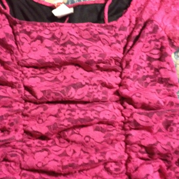 I am selling a pink floral lace dress - Picture 2 of 2