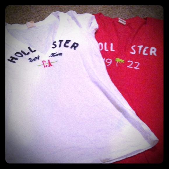 Hollister v-neck shirts