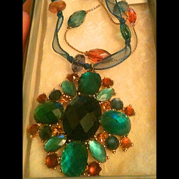 Liz Claiborne Gemstone & Bead Necklace