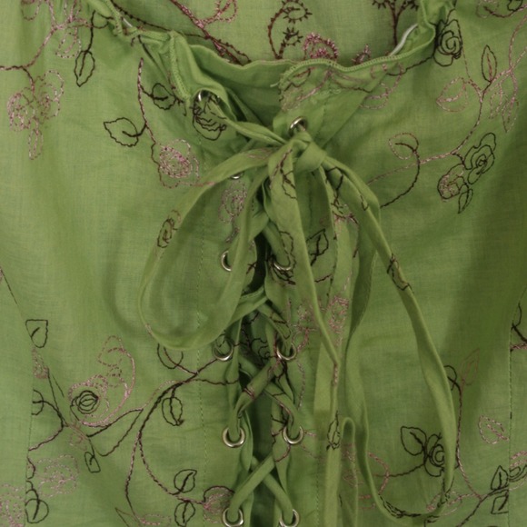 green shirt with pink and brown flowers - Picture 2 of 3