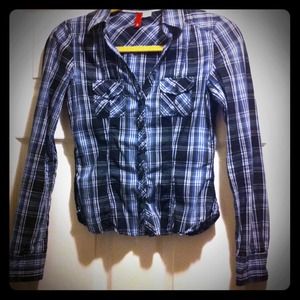 🌟🌟Plaid blue gray and white shirt!!!