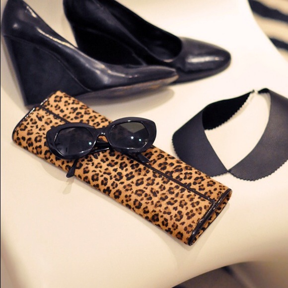 Leopard print Aldo clutch