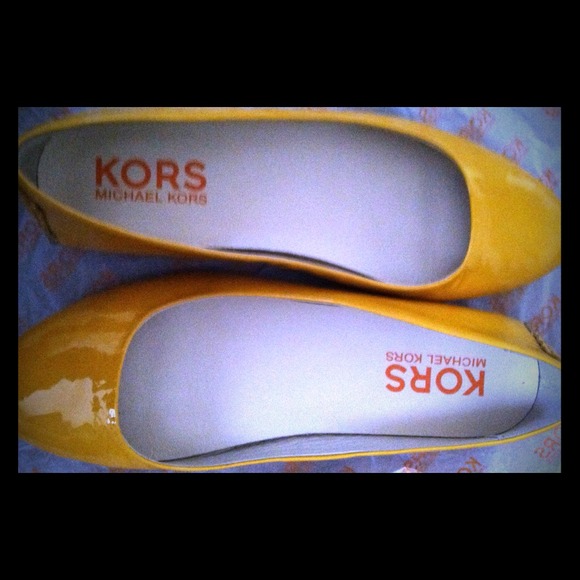 Michael Kors Yellow Flats