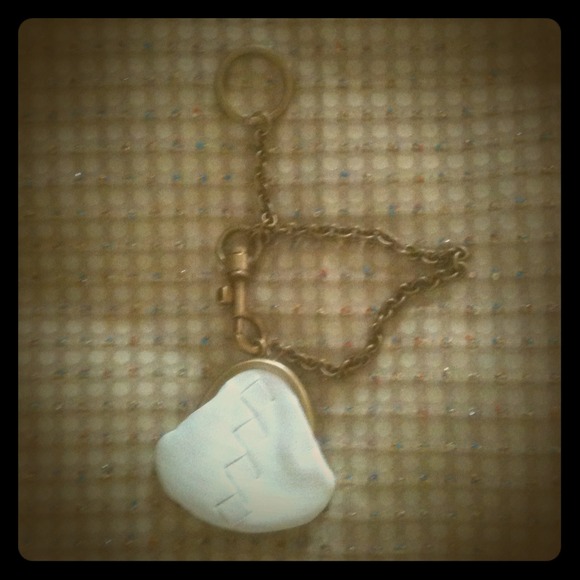 RESERVED HOSTPICK 💯 Bottega Veneta Purse Wristlet