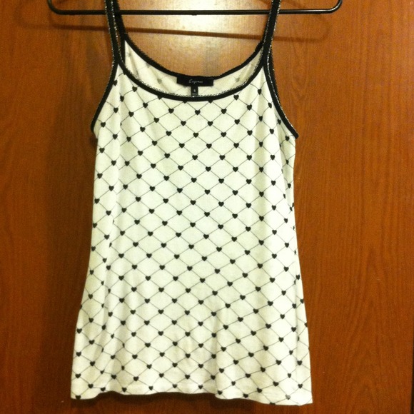 Express Tops - SOLD Cute Heart Patterned Express Tank